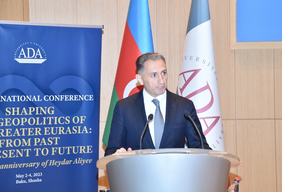 Rəşad Nəbiyev: Zəngəzur dəhlizinin açılması regionun tranzit potensialının artırılması baxımından əhəmiyyətlidir