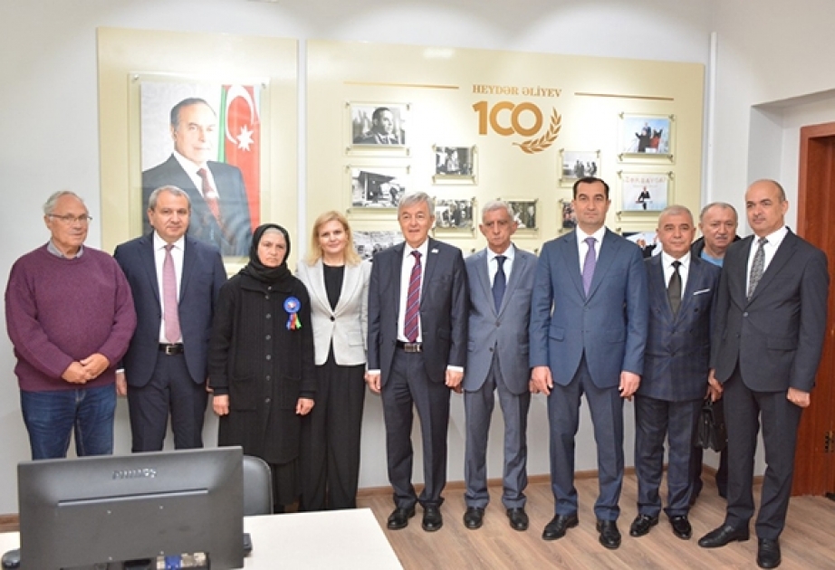 Şamaxıda BDU kitabxanasının açılışı olub