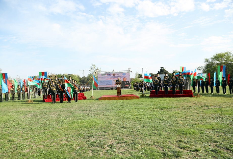 Heydər Əliyev adına Hərbi İnstitutda Ulu Öndərin 100 illiyinə həsr olunmuş möhtəşəm idman tədbiri keçirilib