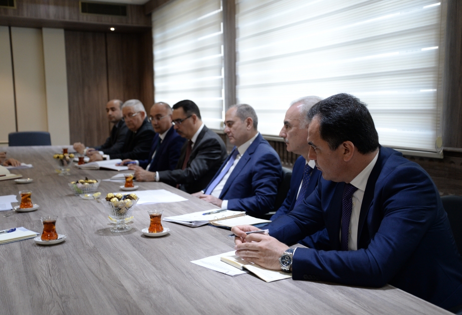 İslam Əməkdaşlıq Təşkilatının Azərbaycanla əməkdaşlığın yeni istiqamətləri müzakirə edilib