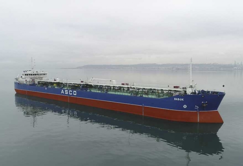 Azerbaiyán concluye la revisión del petrolero “Babek”