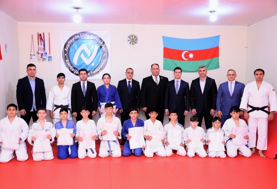 Naftalanda gənc cüdoçularla görüş olub