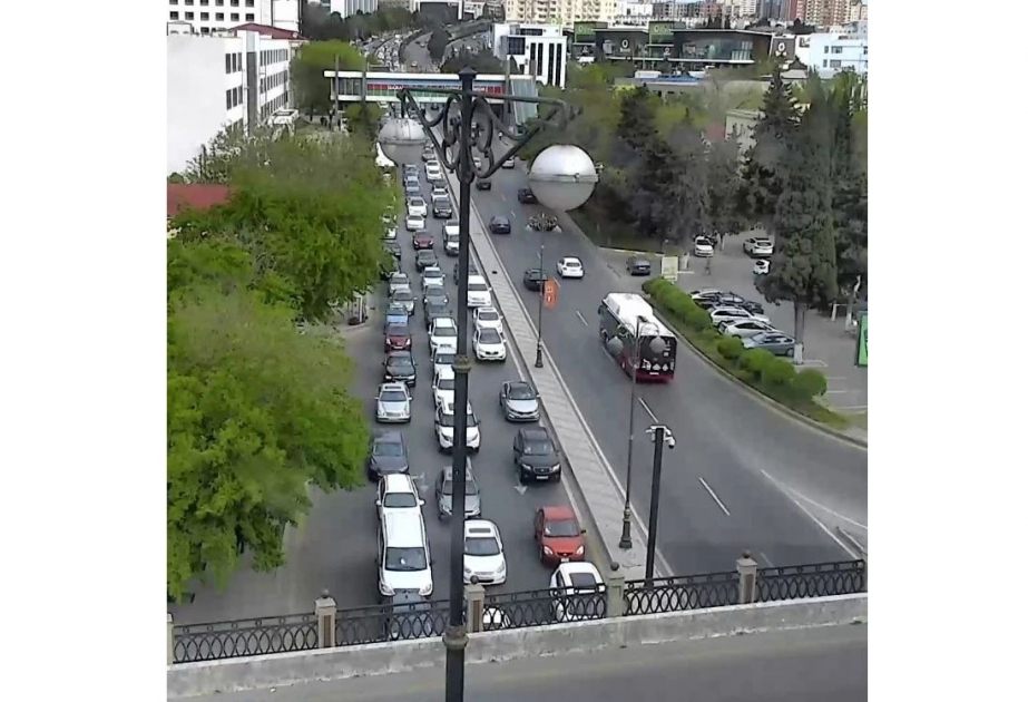 Bakıda hazırda sıxlıq müşahidə edilən yollar