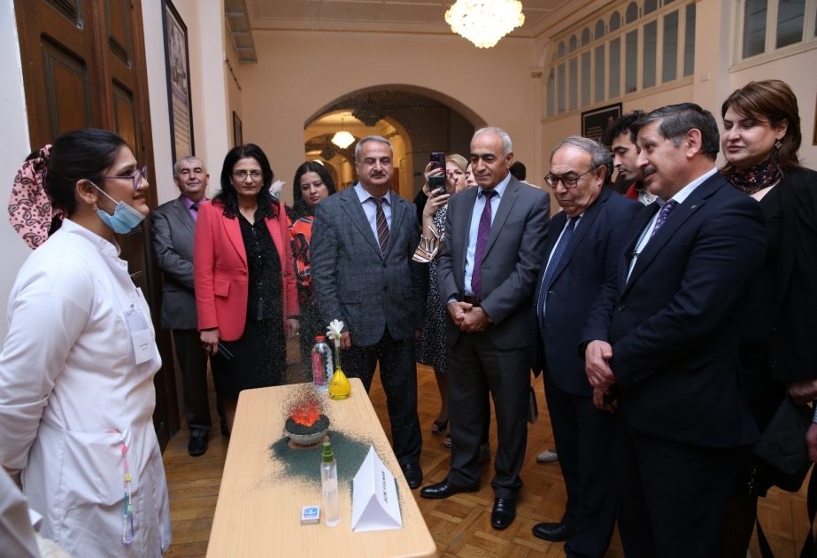 Azərbaycan Dövlət Pedaqoji Universitetində “Kimya gecəsi”