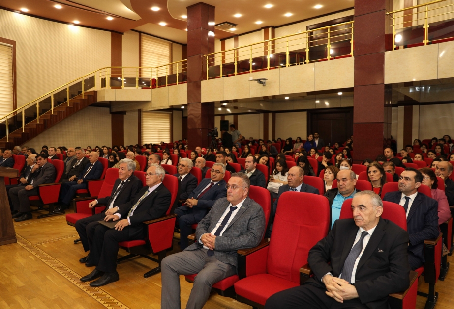 Sənaye riyaziyyatı haqqında BDU-HİT birgə elmi seminarı