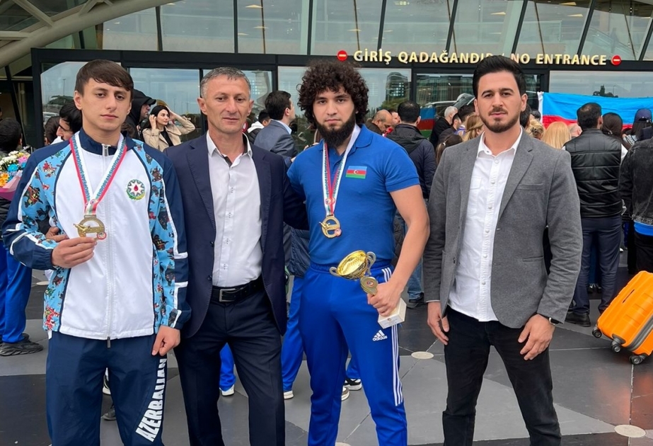 Avropa çempionatında uğurlu çıxış edən şotokan karateçilərimiz Vətənə qayıdıblar