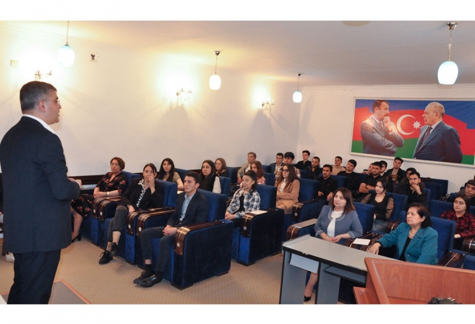 MDU-da seminar: Marketinq və biznes