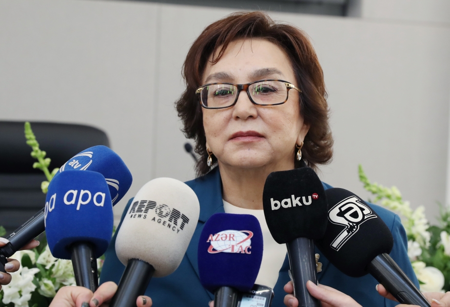 Məleykə Abbaszadə: Ölkə üzrə bütün liseylərin məzunlarının orta balı 177-dir