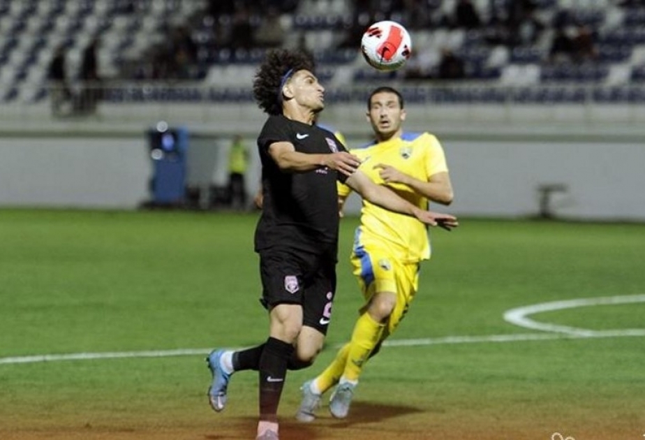 Premyer Liqa: "Sabah" "Kəpəz"ə qalib gələrək liderlə xal fərqini azaldıb