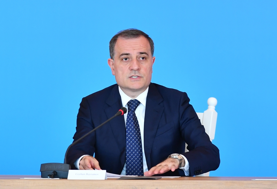 La autoridad internacional de Azerbaiyán crece gracias a la política exterior de principios del Presidente Ilham Aliyev