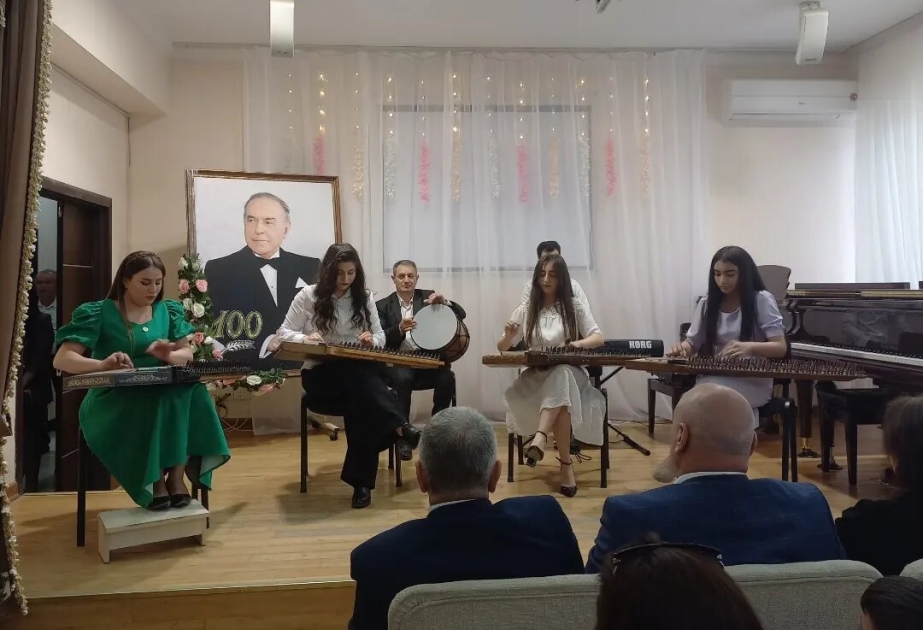 Ümummilli Liderin anadan olmasının 100 illiyi ilə əlaqədar konsert təşkil olunub