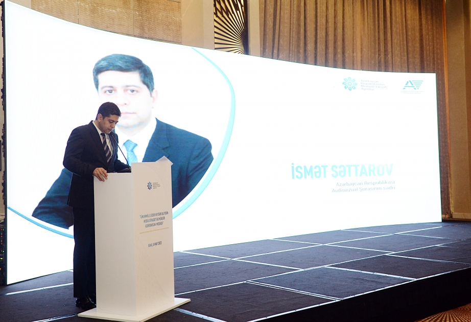 İsmət Səttərov: Ulu Öndərin senzuranı ləğv etməsi ilə bir sıra qanunvericilik aktları qəbul olunub