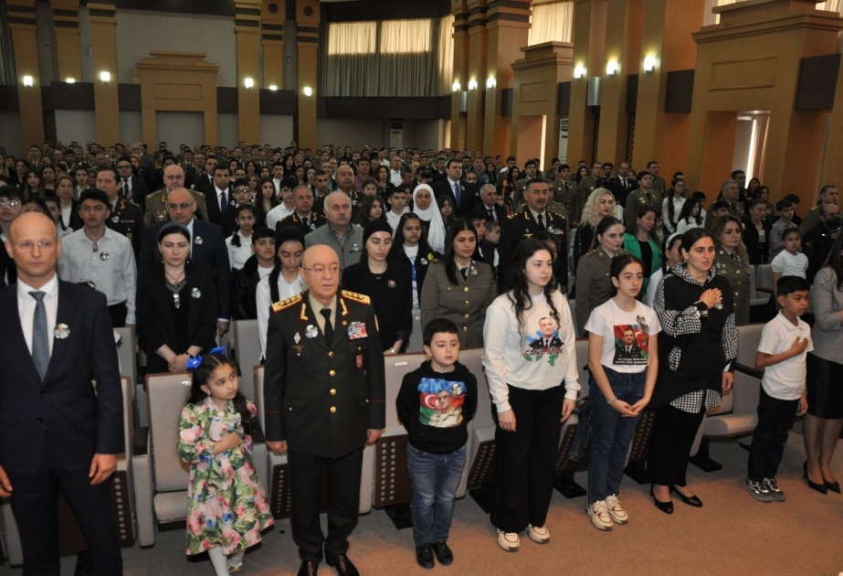 “Fövqəladə hallar uşaqların gözü ilə” uşaq yaradıcılıq müsabiqəsinin qalibləri mükafatlandırılıb
