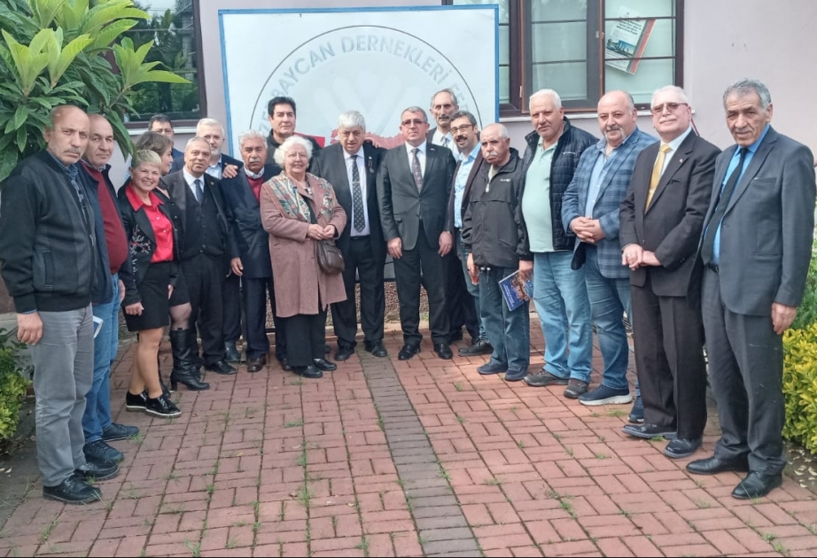 Kocaelidə Ümummilli Lider Heydər Əliyevin anadan olmasının 100 illiyi qeyd edilib