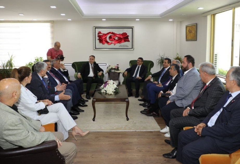 YAP nümayəndə heyəti Manisada Şahzadələr bələdiyyəsində olub