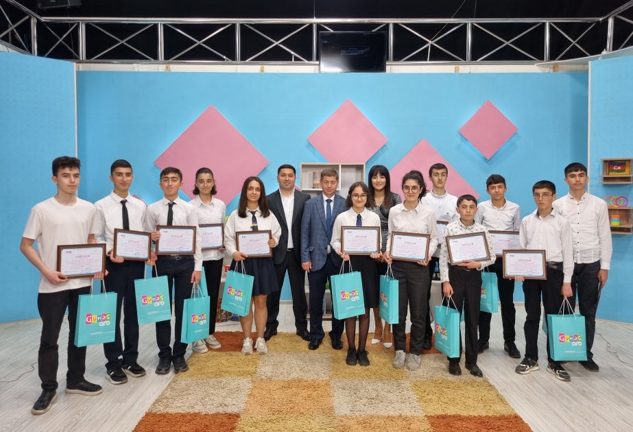 “Təhsil millətin gələcəyidir” bilik yarışmasının qalibləri mükafatlandırılıblar