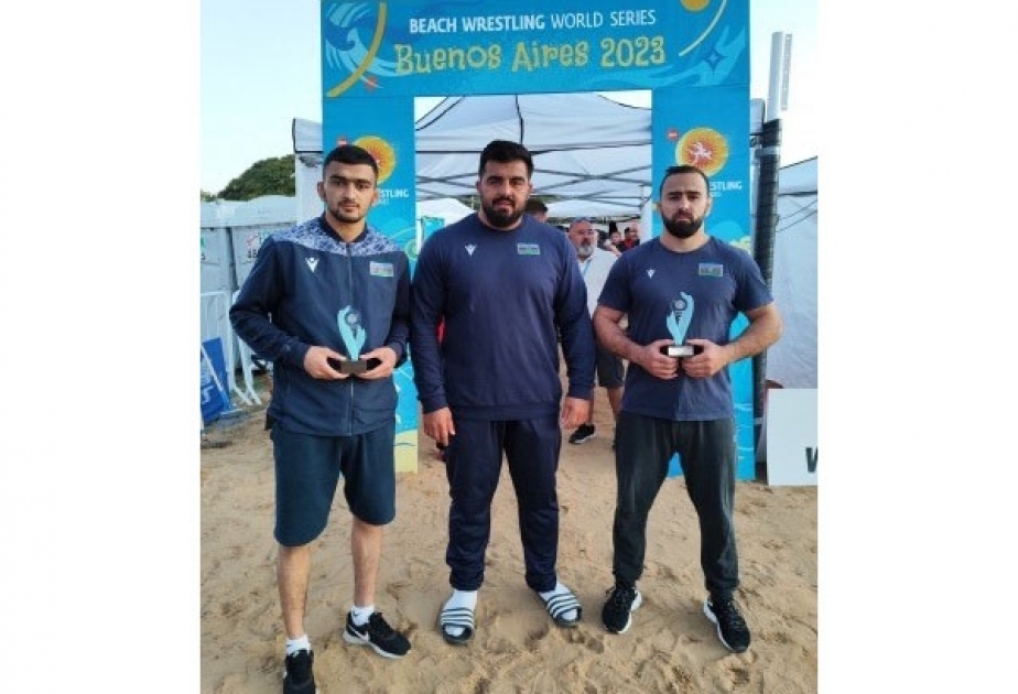 Çimərlik güləşi üzrə Dünya seriyası: 1 gümüş və 1 bürünc medal