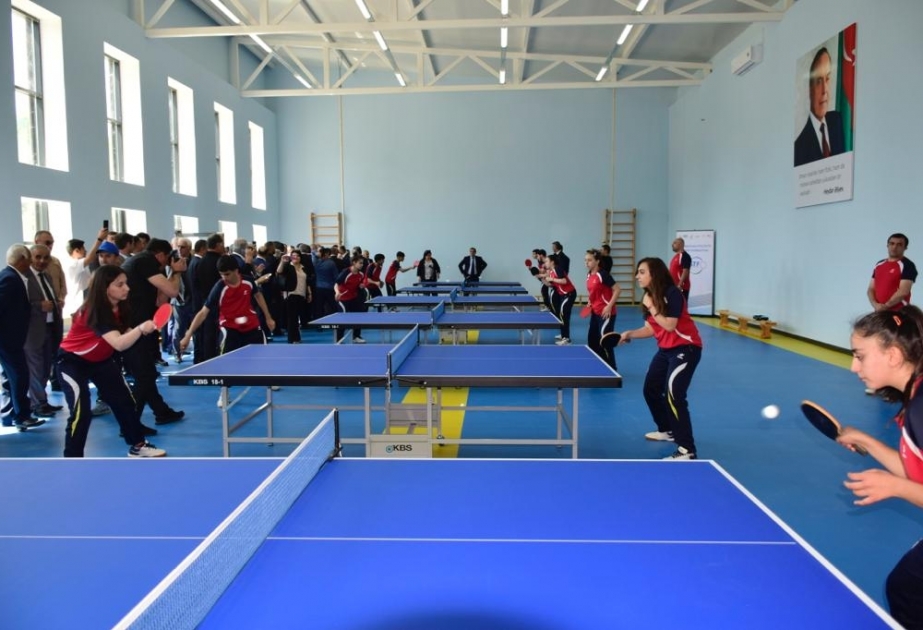 “Heydər Əliyev İli”nə töhfə olaraq yeni stolüstü tennis zalı istifadəyə verilib