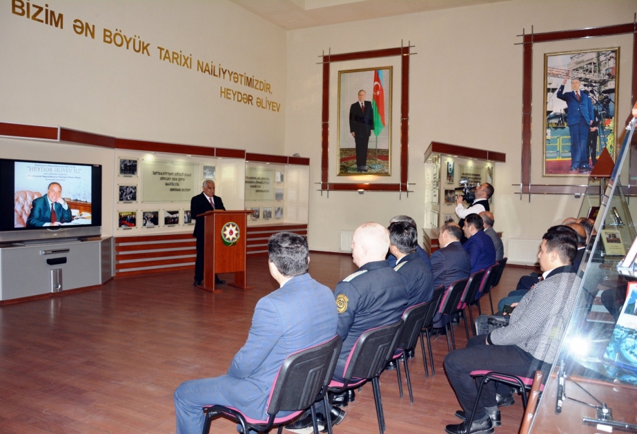 Ulu Öndər Heydər Əliyev çoxəsrlik dövlətçilik tariximizdə yeni parlaq səhifə açan nadir şəxsiyyətdir