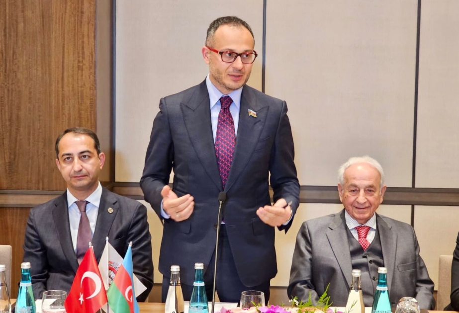 İstanbulda “Heydər Əliyev: Türk dünyası iqtisadiyyatı, siyasi inkişafı müddətində lider rolu” mövzusunda konfrans keçirilib