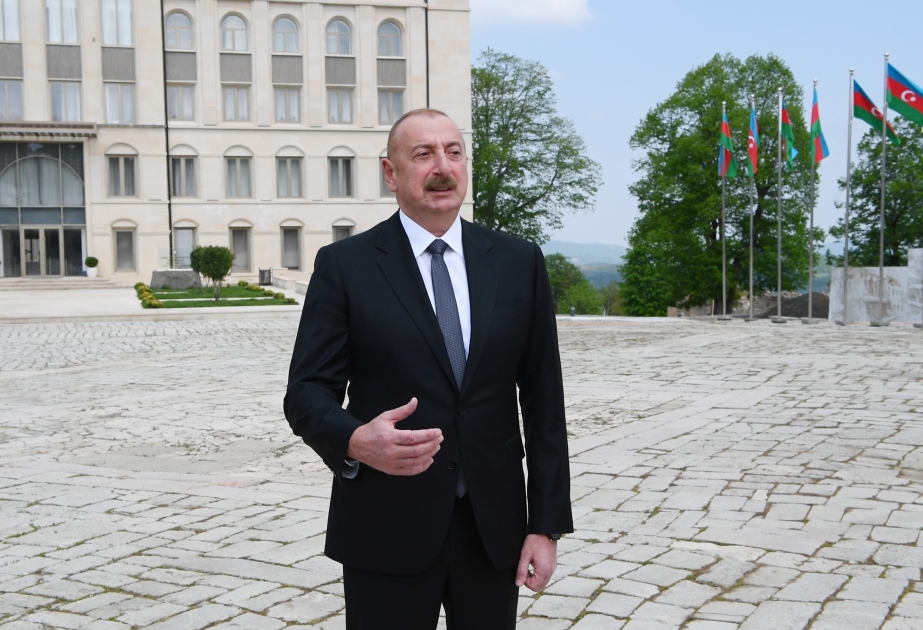 President Ilham Aliyev: Azerbaijan is successfully moving forward along the path Heydar Aliyev laid down