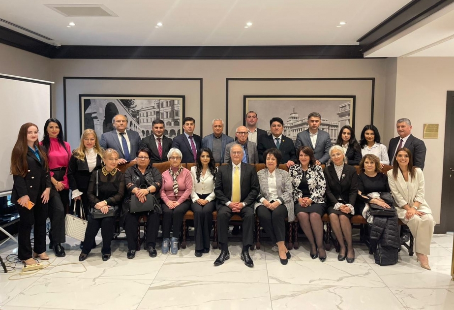 Ümummilli Lider Heydər Əliyevin 100 illiyinə həsr olunmuş seminar