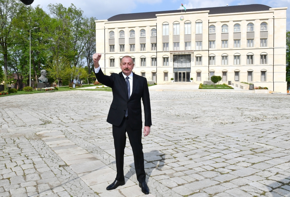 Президент Ильхам Алиев: Нам удалось добиться принятия всех необходимых для нас документов и резолюций в международной плоскости