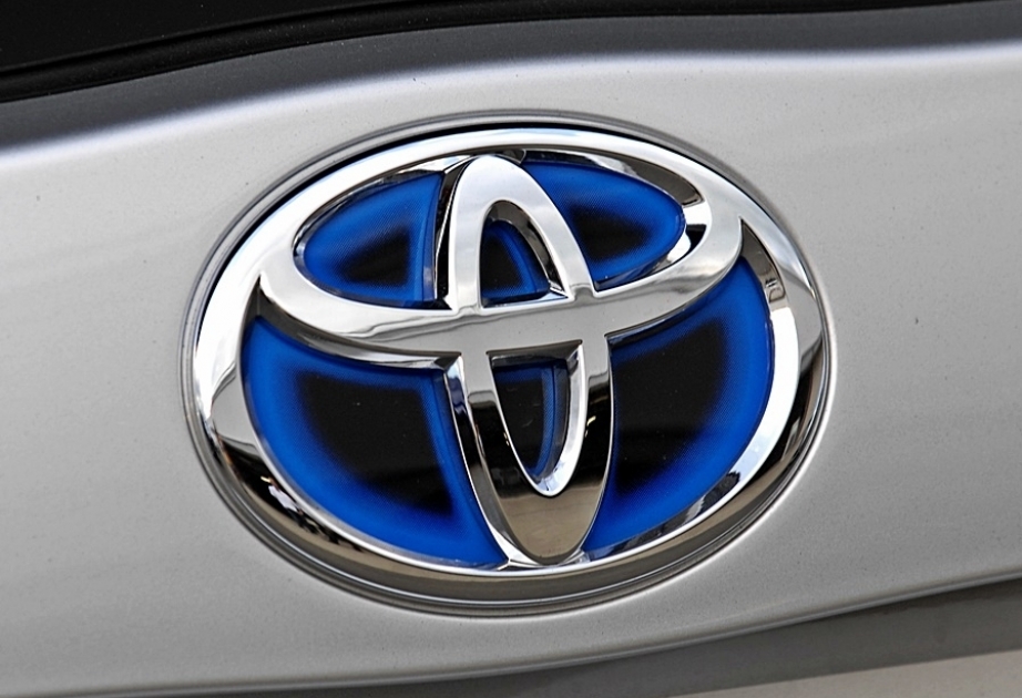 Toyota logs 1st net profit fall in 4 yrs on higher material costs