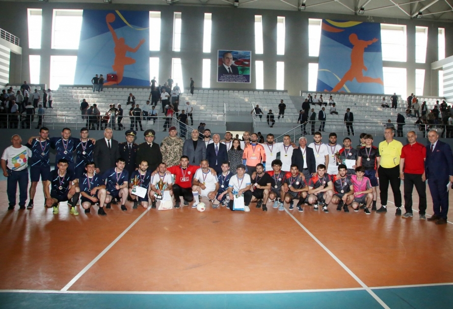 Ağcabədidə Ulu Öndərin yubileyinə həsr olunmuş minifutbol turniri başa çatıb