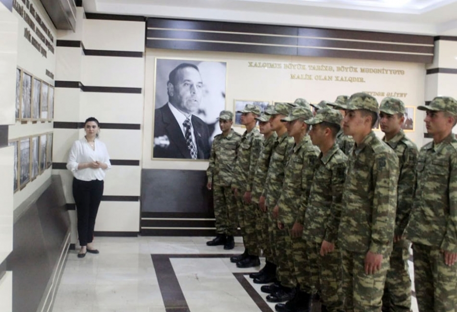Ulu Öndərin anadan olmasının 100-cü ildönümü münasibətilə Azərbaycan Ordusunda silsilə tədbirlər keçirilir