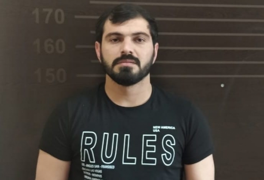 Beyləqan sakinindən "Kalaşnikov" götürülüb
