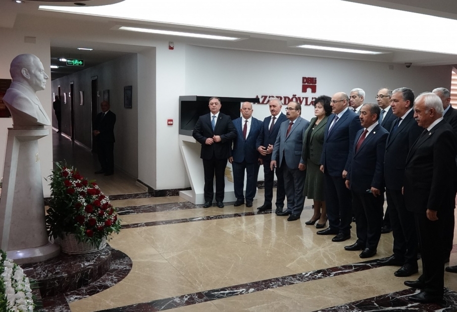 Ulu Öndərin həyat və fəaliyyəti Azərbaycan tarixinin qızıl hərflərlə yazılmış böyük bir salnaməsidir
