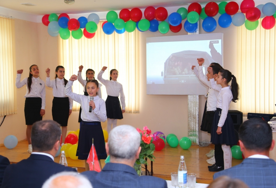 Oğuzun Qarabulaq kənd məktəbinin 125 yaşı tamam olub