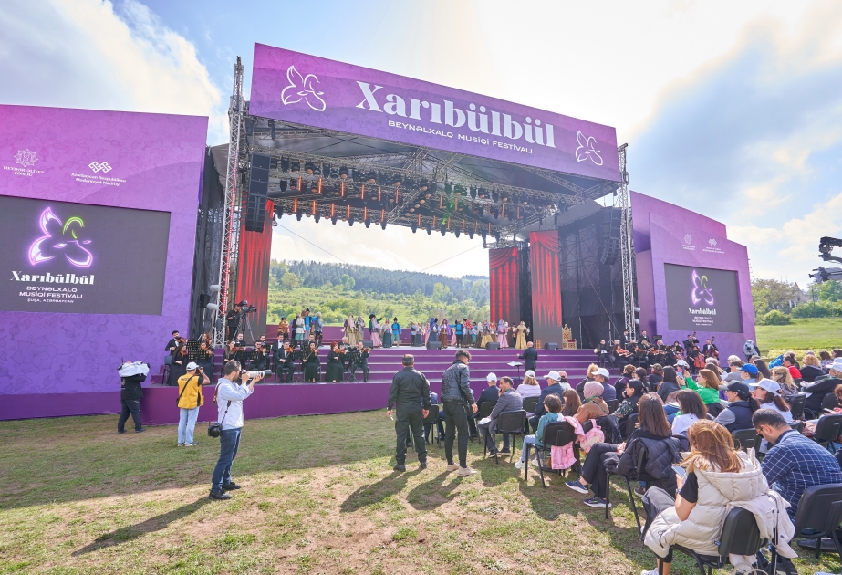 “Yüksəliş” müsabiqəsinin qalibləri “Xarıbülbül” Beynəlxalq Musiqi Festivalında iştirak ediblər