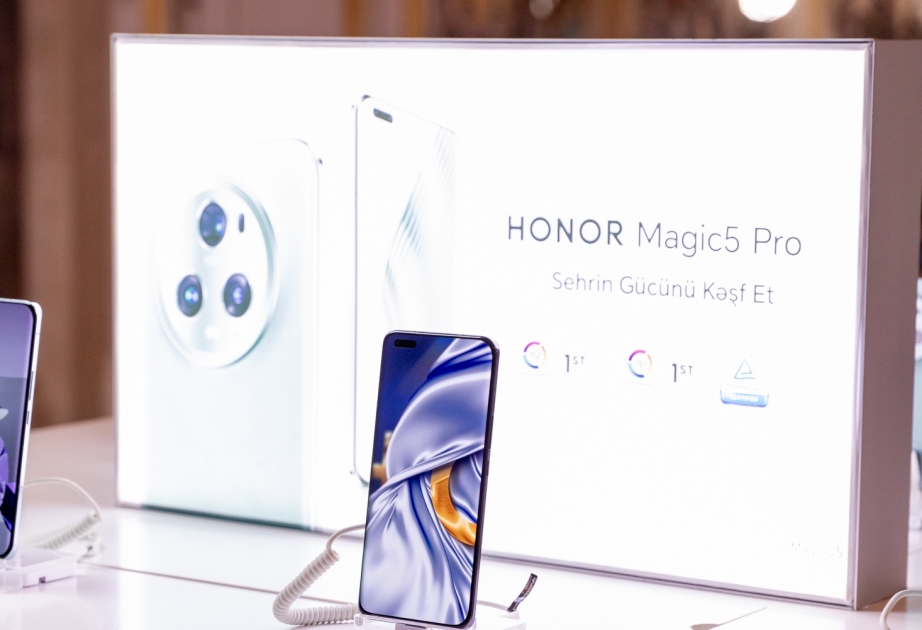 ®  HONOR yeni “Magic5 Pro” smartfonunu Azərbaycanda təqdim edir