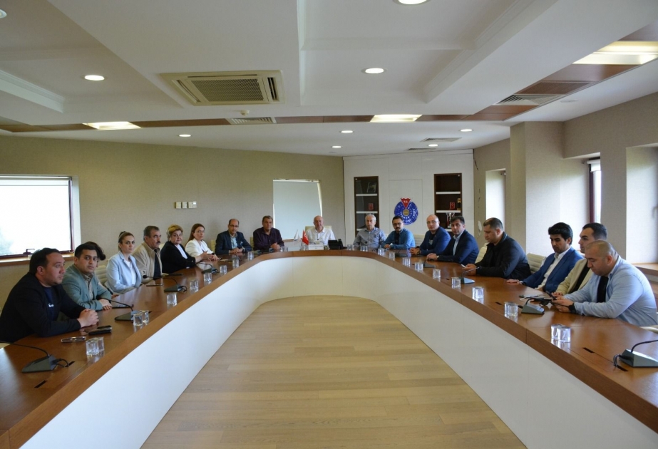 Azərbaycanın vətəndaş cəmiyyətinin nümayəndələri Kahramanmaraşda zəlzələdən zərər çəkənləri ziyarət ediblər