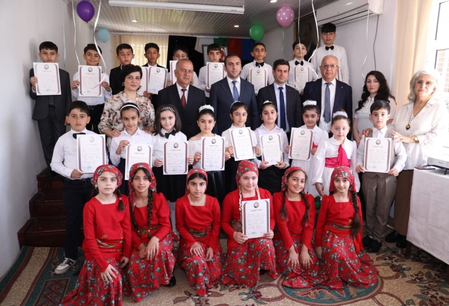 Lənkəranda Uşaq Musiqi Məktəbinin şagirdləri hesabat konserti ilə çıxış edib
