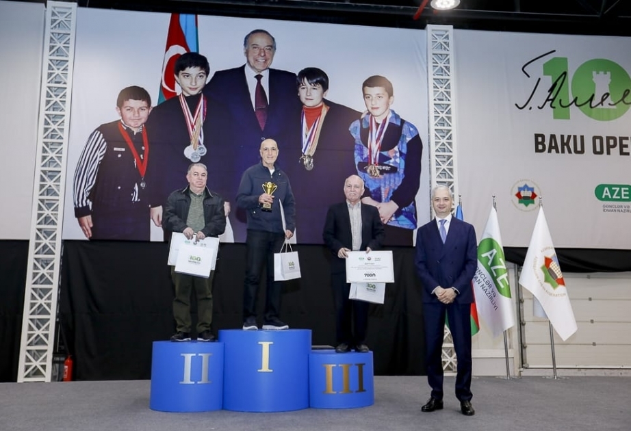 Ильгар Халафов стал чемпионом Азербайджана среди шахматистов-ветеранов
