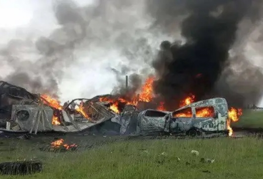 Meksikada traktorla sərnişin avtobusunun toqquşması nəticəsində azı 26 nəfər ölüb VİDEO