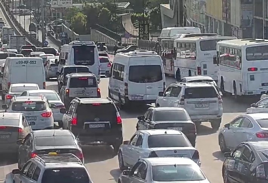 Bakıda hazırda sıxlıq müşahidə edilən yollar