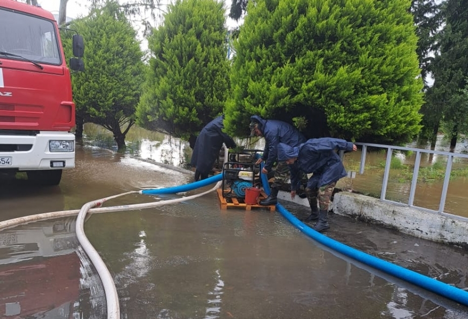 Astara Modul tipli Elektrik Stansiyasının su basmış yerlərindən suyun kənarlaşdırılması təmin edilib