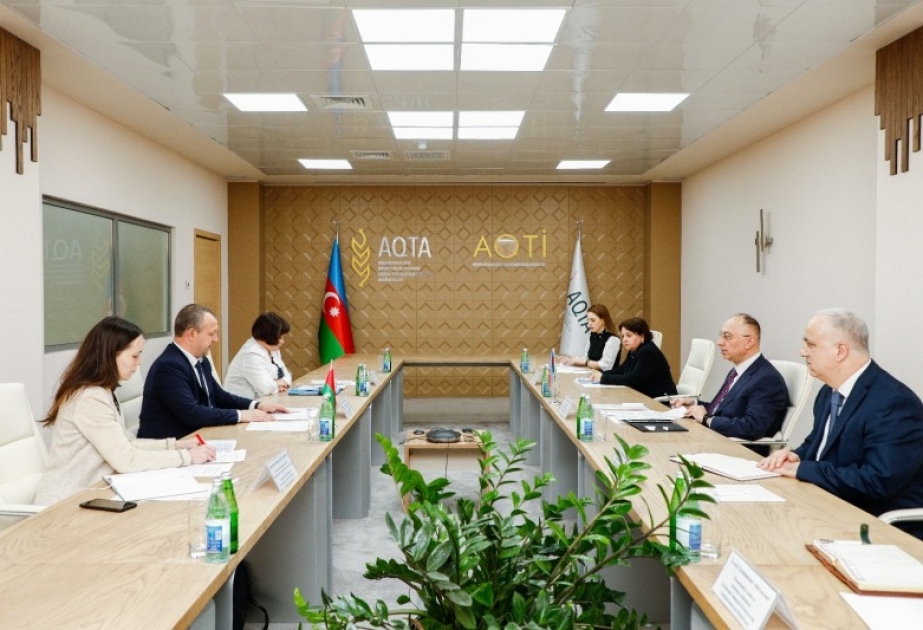 Azərbaycanla Belarus arasında qida məhsullarının idxal-ixrac əməliyyatları perspektivləri müzakirə olunub