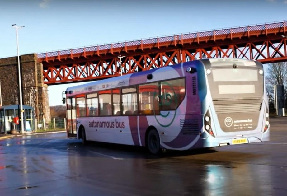 Edinburq şəhərində ilk pilotsuz avtobuslar xəttə buraxılıb
