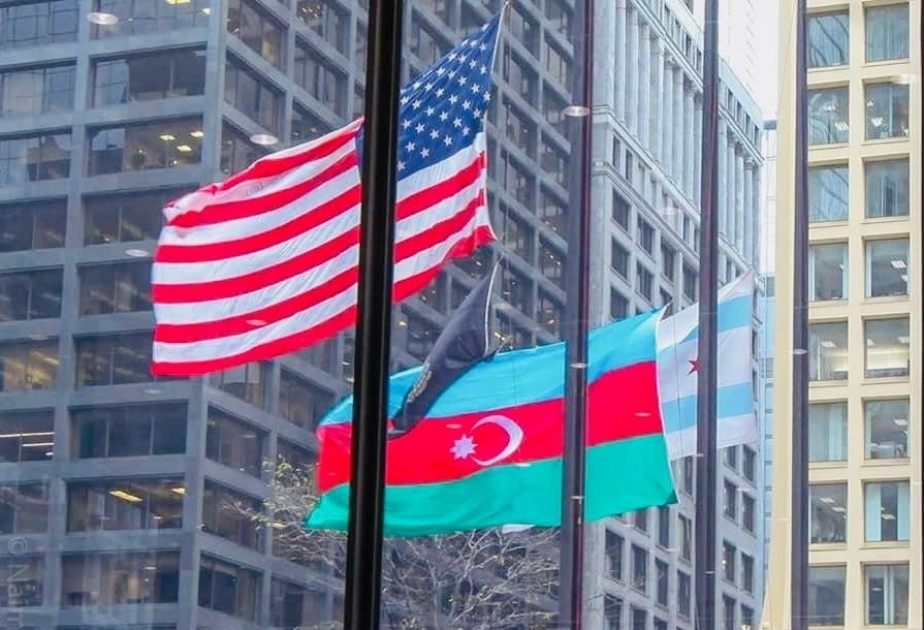 Azerbaijani flag raised in center of Chicago to mark Independence Day
