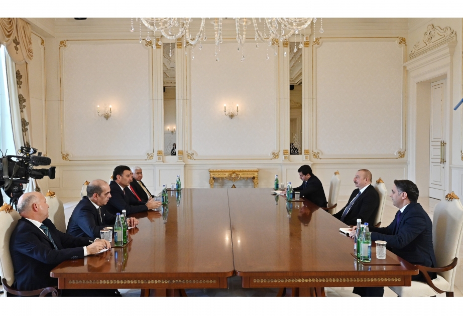 El Presidente de Azerbaiyán recibe al Presidente de la Cámara de Representantes del Parlamento de Jordania