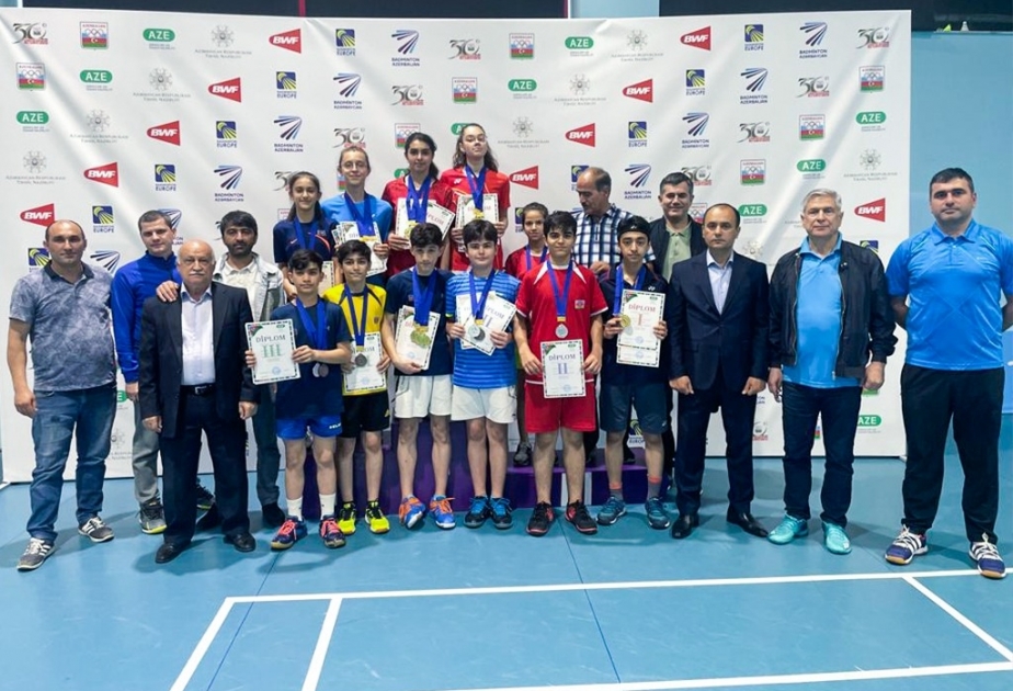 Badminton üzrə Bakı birinciliyinin qalibləri müəyyənləşib
