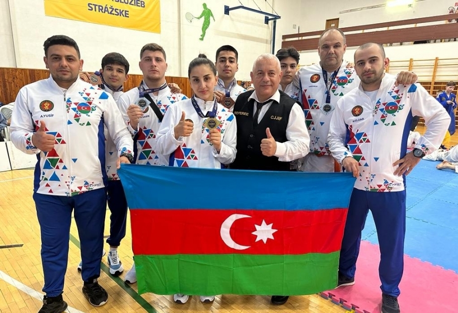 Atletas azerbaiyanos ganan 12 medallas en el Campeonato Europeo Abierto de Ju-Jitsu