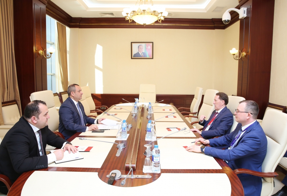 Rusiya Dövlət Dumasının nümayəndələri Azərbaycan parlamentində olublar