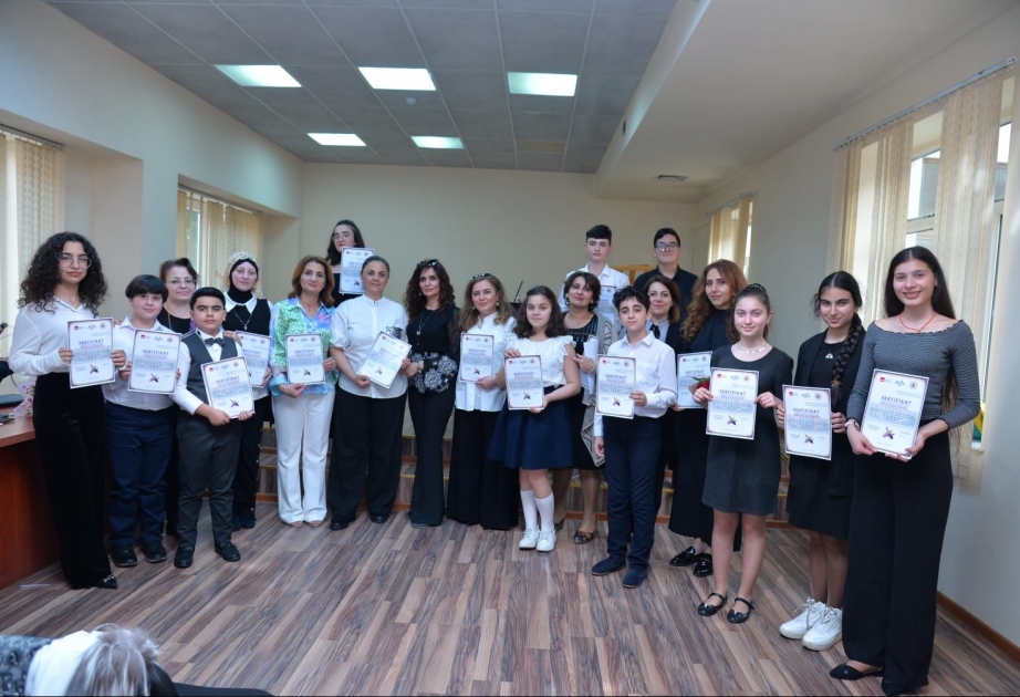 BMA-nın məktəb-studiyasında Ulu Öndərin 100 illiyinə həsr olunmuş tədbir təşkil edilib
