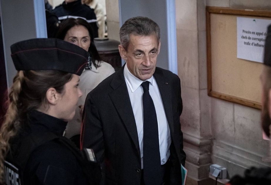 L'ancien président français Nicolas Sarkozy condamné en appel à trois ans de prison dont un an ferme